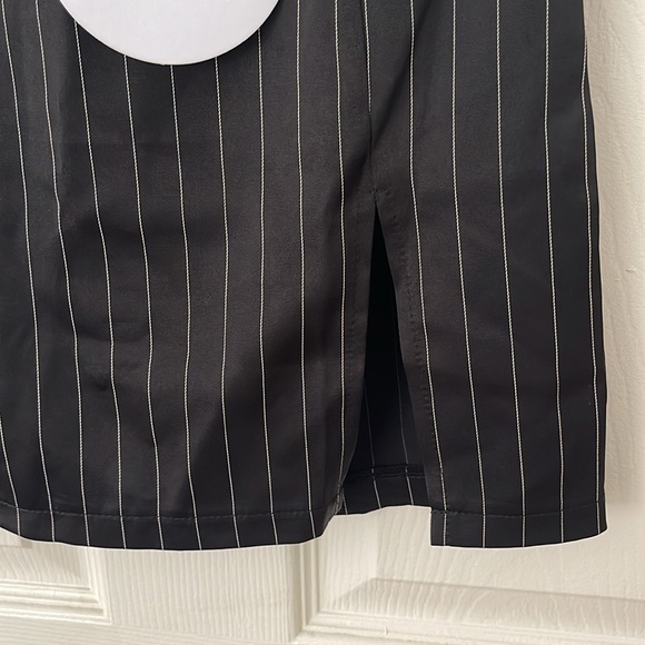 💜 Princess Polly One To Watch Skirt - Picture 2 of 6